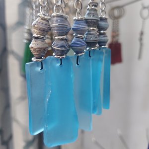 Keychain of Recycled Glass and Magazine Beads 