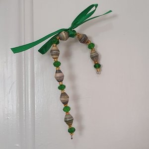 Magazine Bead Candy Cane Ornament