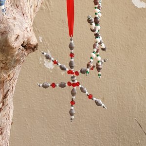 Magazine Bead Snowflake Ornament