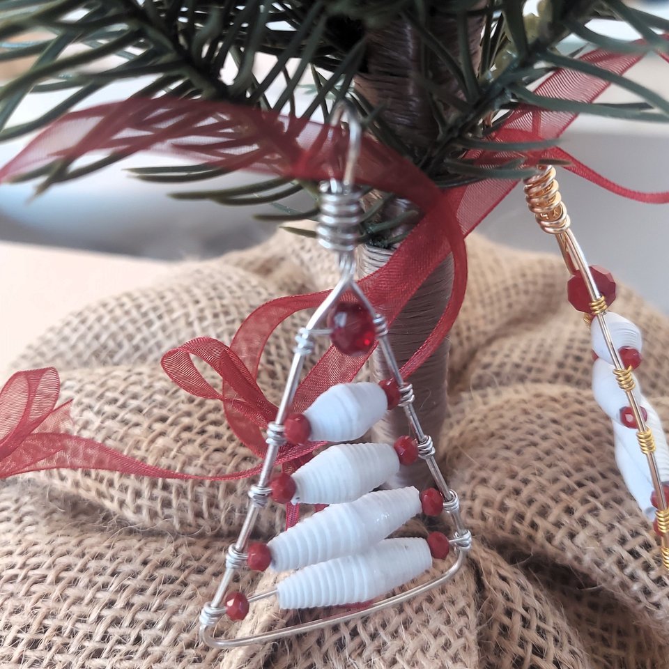 Paper Bead Tree Ornament - Small