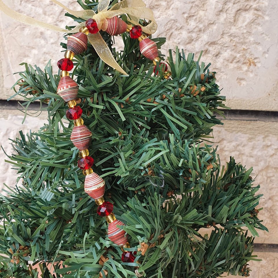 Magazine Bead Candy Cane Ornament